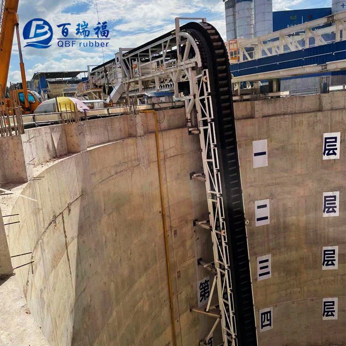 Cinta transportadora vertical